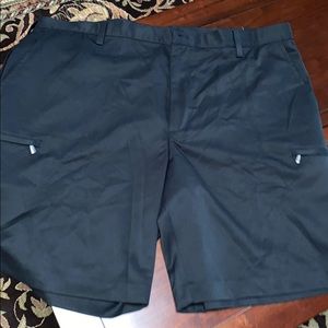 IZOD men’s shorts